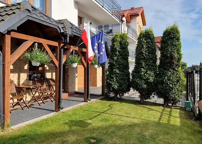 KAMENA - pokoje i apartamenty najbliżej plaży Karwia